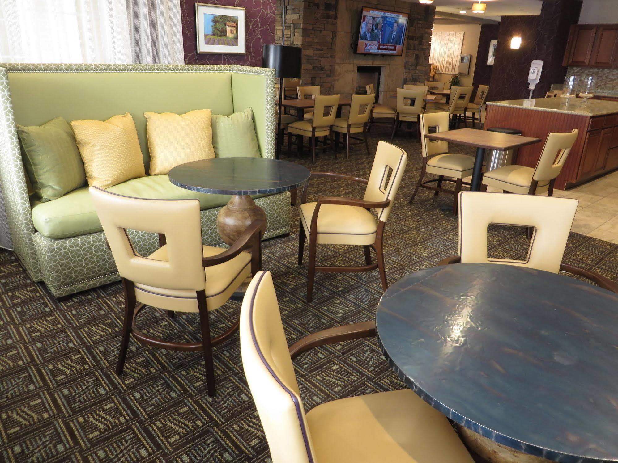 Wingate By Wyndham Elkins Hotel Kültér fotó